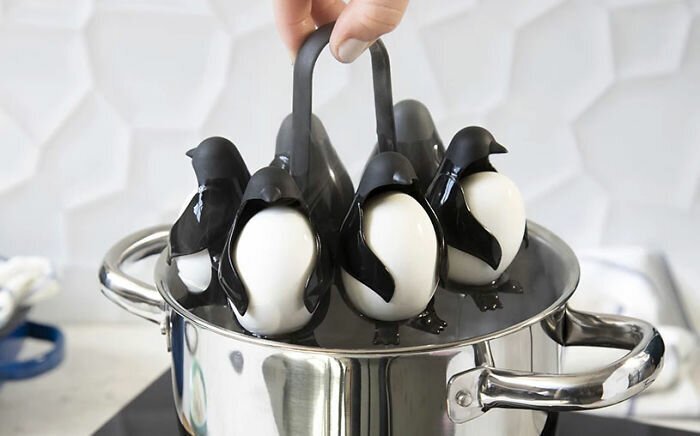 Meet ‘Egguins’, The Awesome New Kitchen Invention That Makes Boiling Eggs Easy And Fun