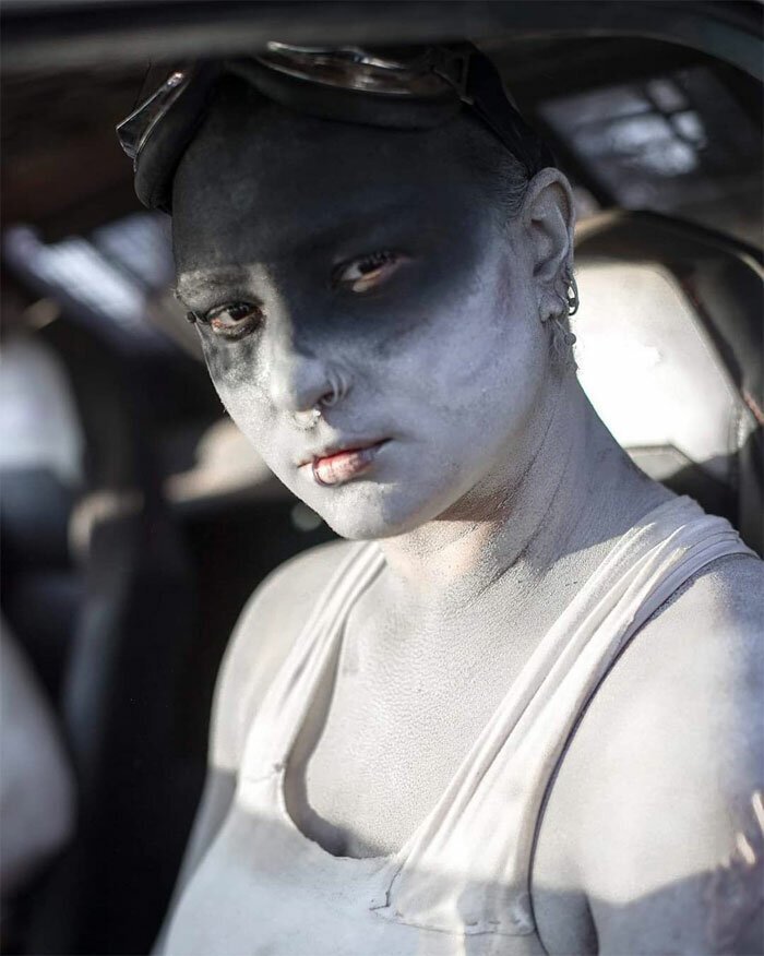 30 Apocalyptic Pics From The ‘Wasteland Weekend’ Where Costumes Are Mandatory