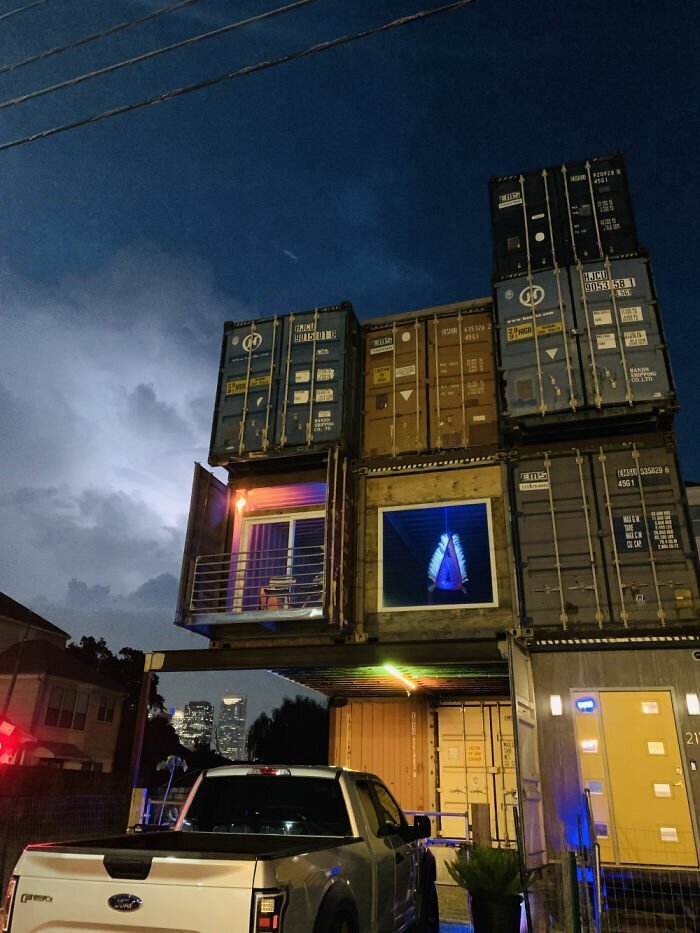 Man Uses 11 Shipping Containers To Build His 2,500 Square Foot Dream House