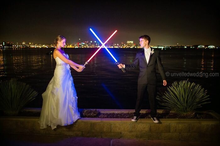 Couple Has Awesome Star Wars-Themed Wedding, And Their Photos Go Viral