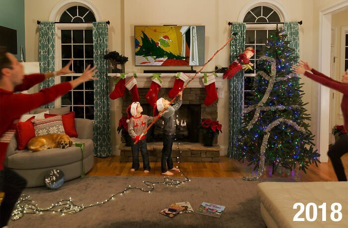 This Family Started Doing ‘Real Life’ Christmas Cards 6 Years Ago And They Get Crazier
