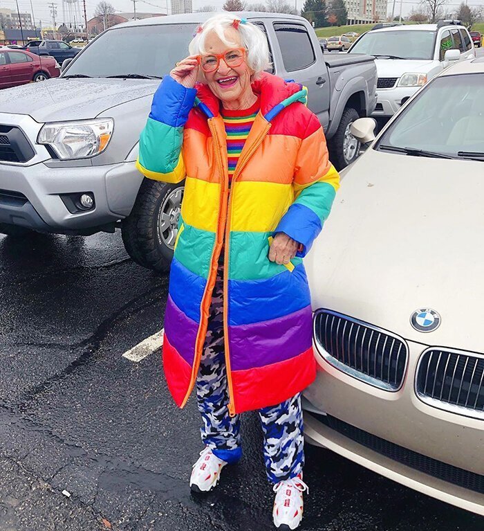 Meet Baddie Winkle, A 92 Y.O. Stylish Grandma Who “Is Stealing Your Man Since 1928”