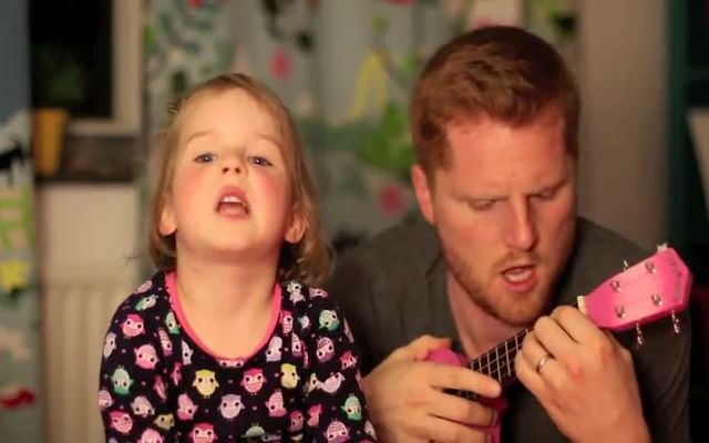 Семейный дуэт покорил интернет 