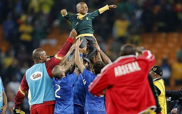 Футболисты сборной Бразилии исполнили мечту ребенка 