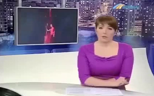 Ведущая телеканала Донбасс расплакалась в прямом эфире 