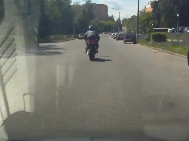 В Сарове разбился мотоциклист 