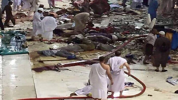 В Сеть выложили новое видео падения крана на мечеть в Мекке 