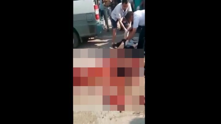 Жертву аварии по частям собирают с дороги 