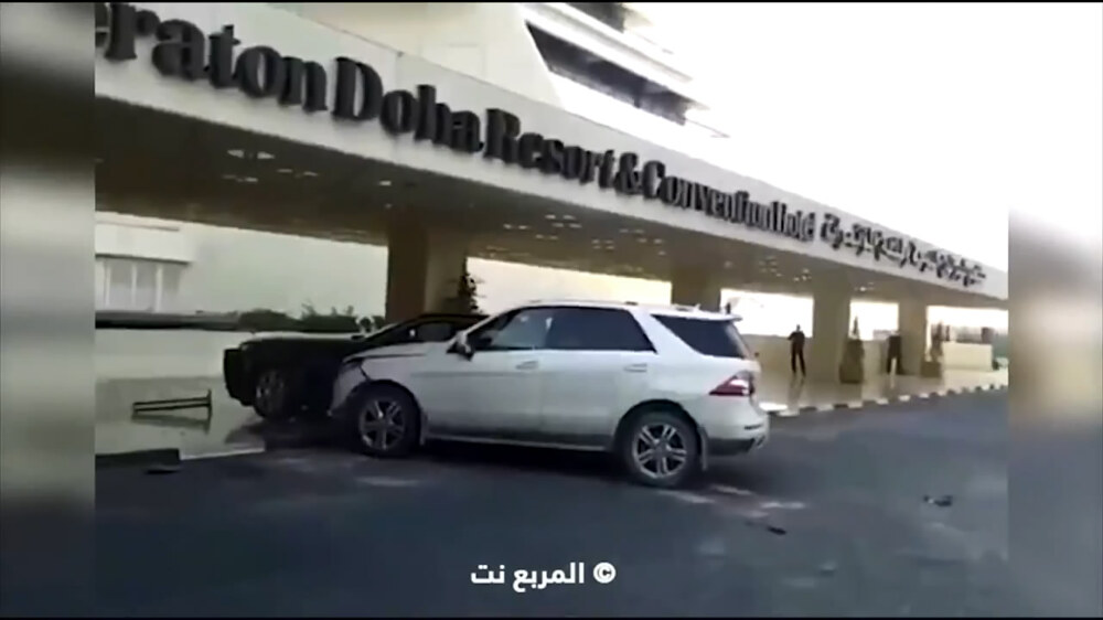 В Катаре пьяный водитель Mercedes протаранил Rolls-Royce 