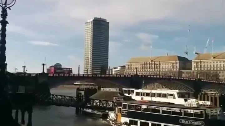 В Лондоне взорвали двухэтажный автобус на съемках нового фильма Джеки Чана 