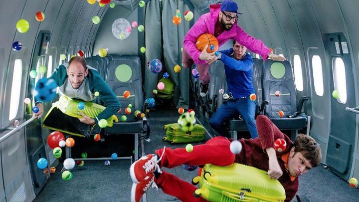 Невероятный клип группы OK Gо cнятый в невесомости 
