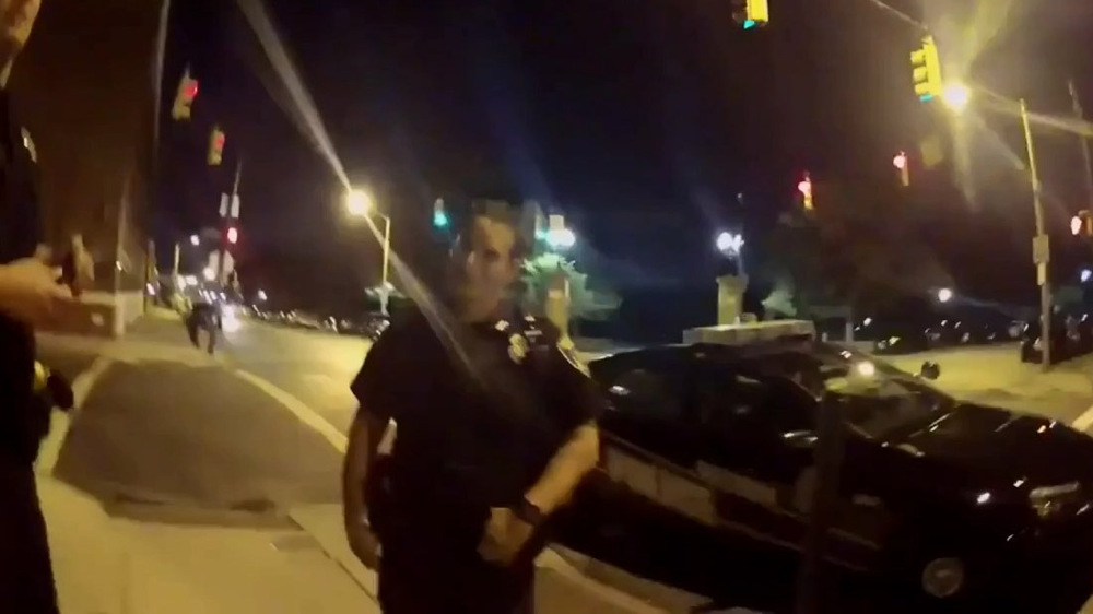 Американец ловил покемона и протаранил полицейскую машину 