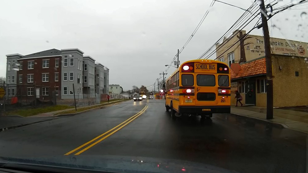 Как перевозят школьников в штате Нью-Джерси 