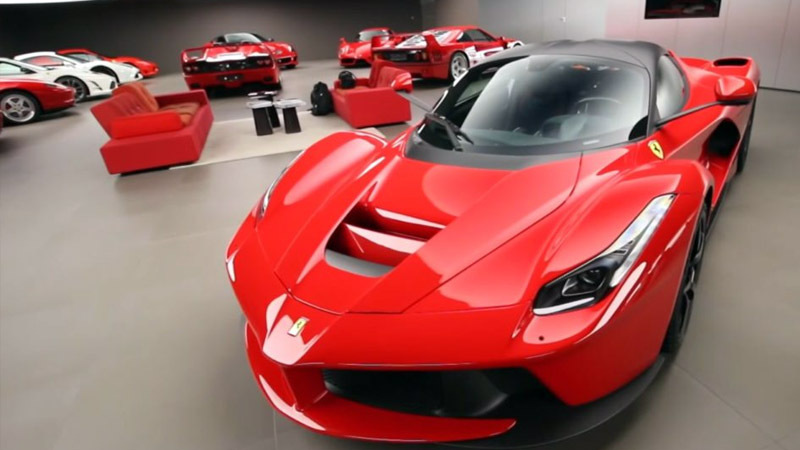 Одна из самых крутых коллекций Ferrari в мире 