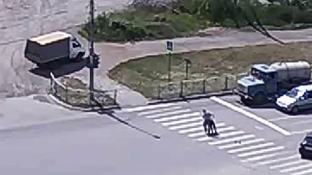 В Каменске-Уральском водитель ГАЗели нокаутировал пешехода 