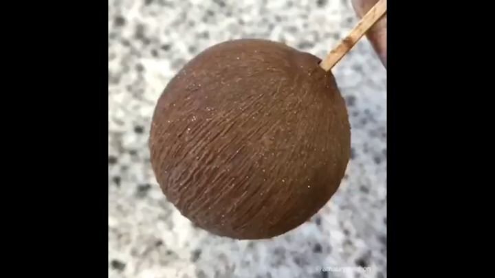 Как сделать кокос из ананаса 