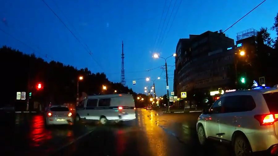 ДТП с участием полицейского автомобиля в центре Нижнего Новгорода 