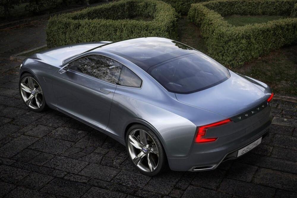Volvo рассекретил новое купе Concept Coupe