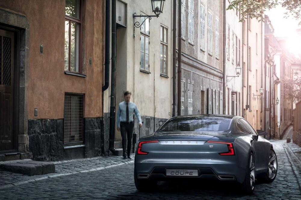 Volvo рассекретил новое купе Concept Coupe