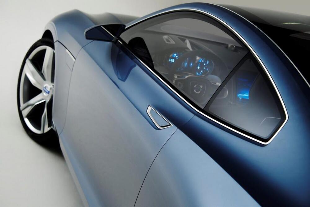 Volvo рассекретил новое купе Concept Coupe