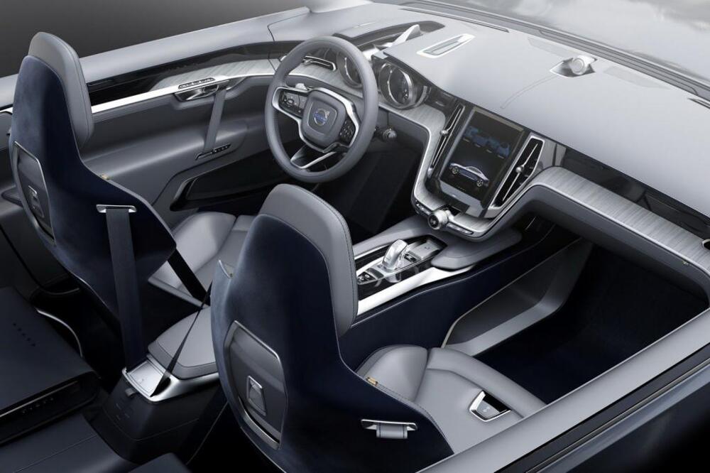 Volvo рассекретил новое купе Concept Coupe