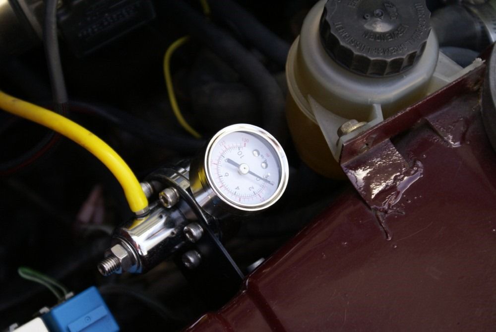 Найдено на eBay. 1971 BMW 1602