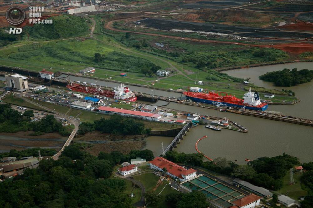 Панамский канал и окрестности