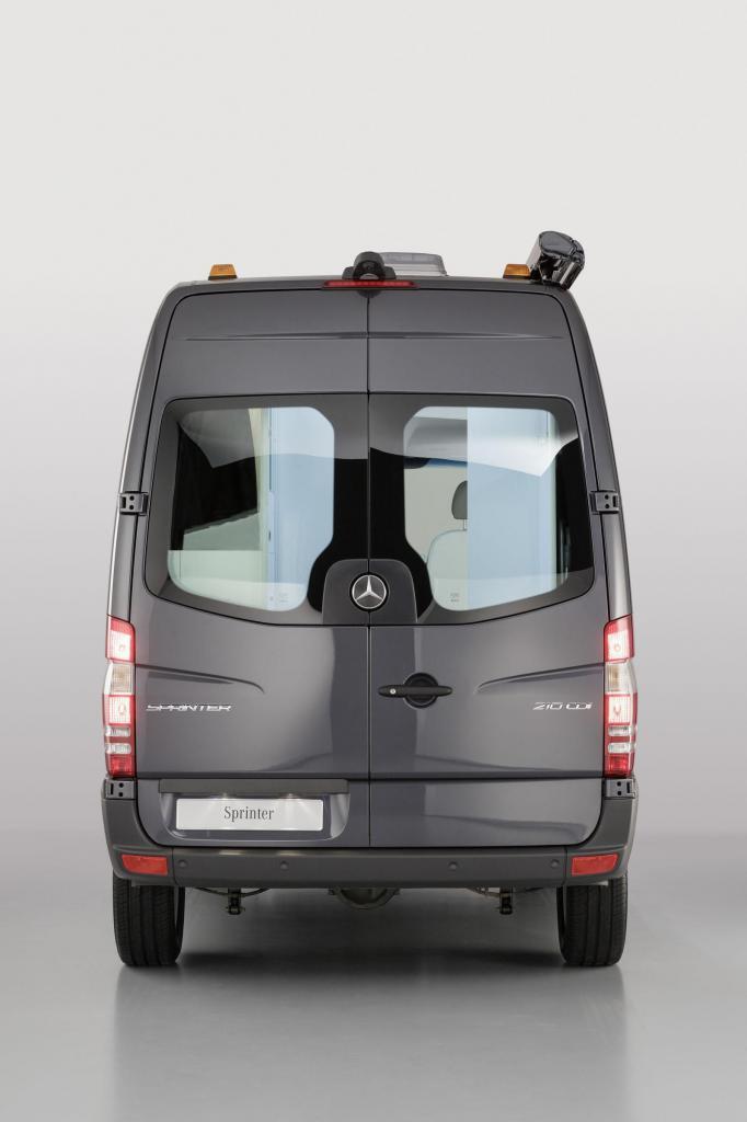 Дом на колесах Mercedes Sprinter Caravan