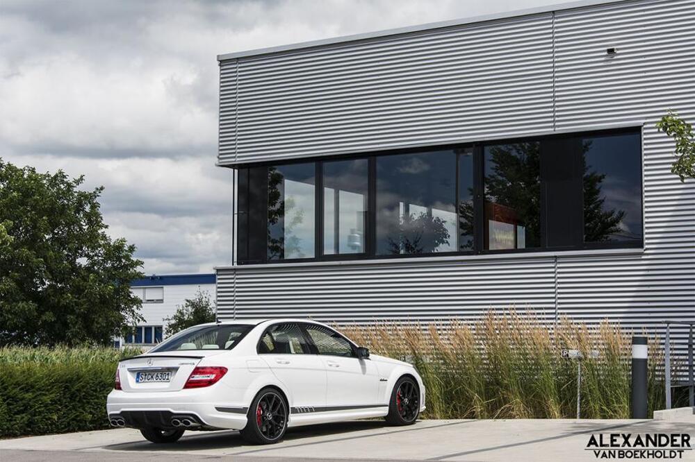 Фоторепортаж: штаб-квартира AMG Affalterbach