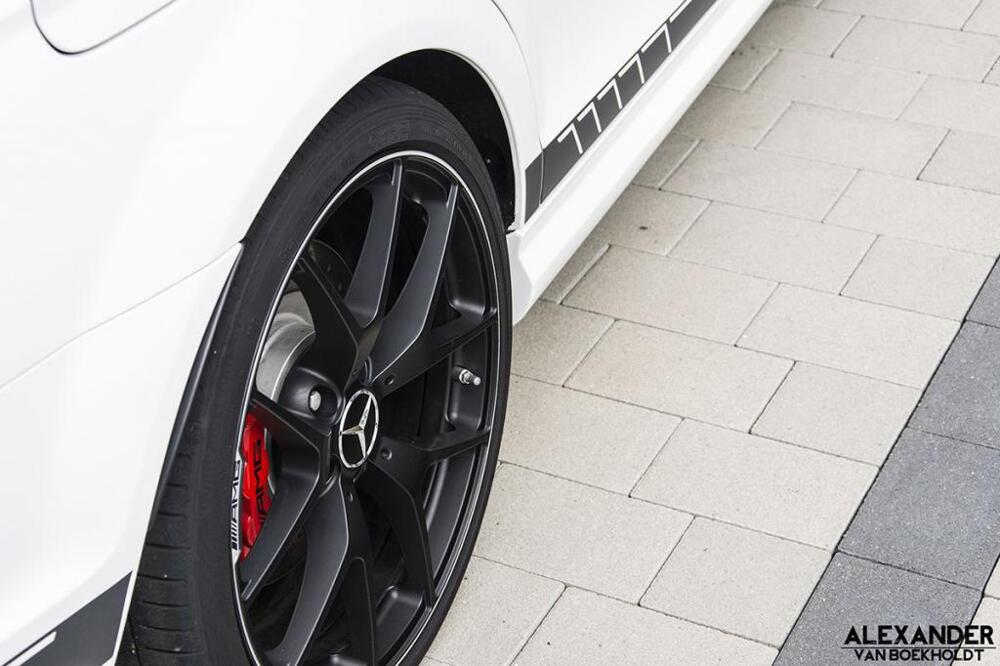 Фоторепортаж: штаб-квартира AMG Affalterbach