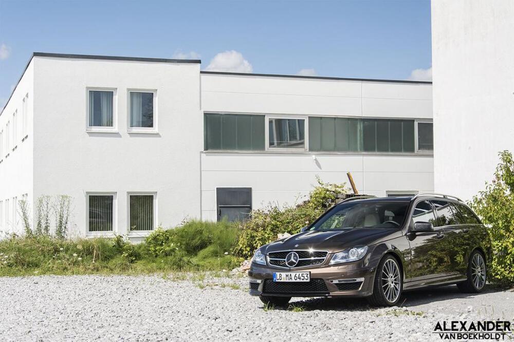 Фоторепортаж: штаб-квартира AMG Affalterbach