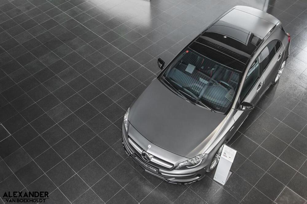 Фоторепортаж: штаб-квартира AMG Affalterbach