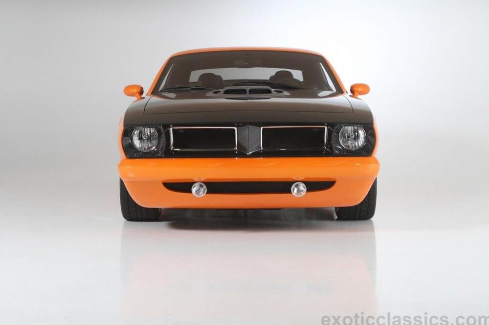 Продается уникальный Dodge Concept Barracuda