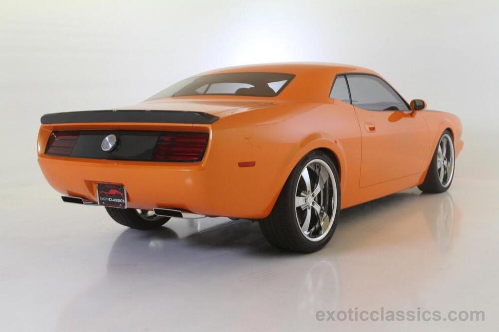 Продается уникальный Dodge Concept Barracuda