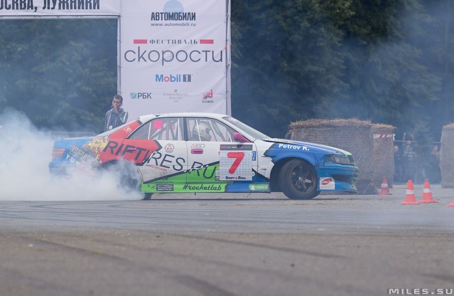 Фестиваль скорости в Лужниках 2013