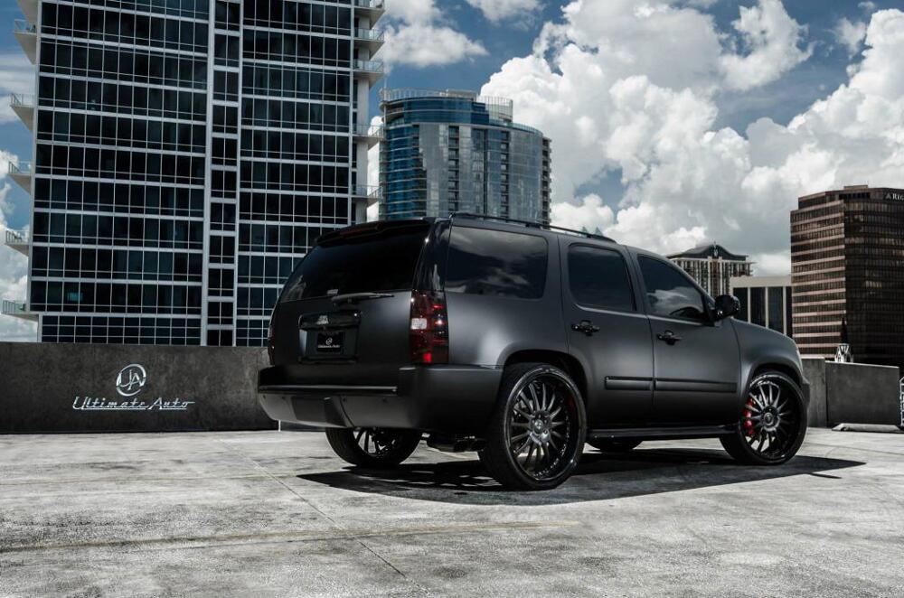 Ultimate Auto Chevy Tahoe для баскетболиста Даниэля Ортона