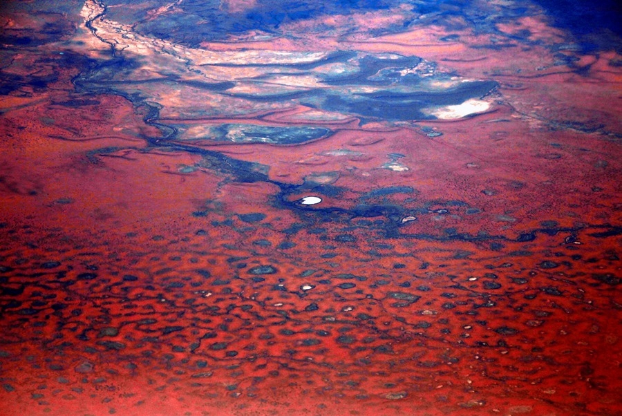 Вид на земли северной Австралии с высоты птичьего полёта