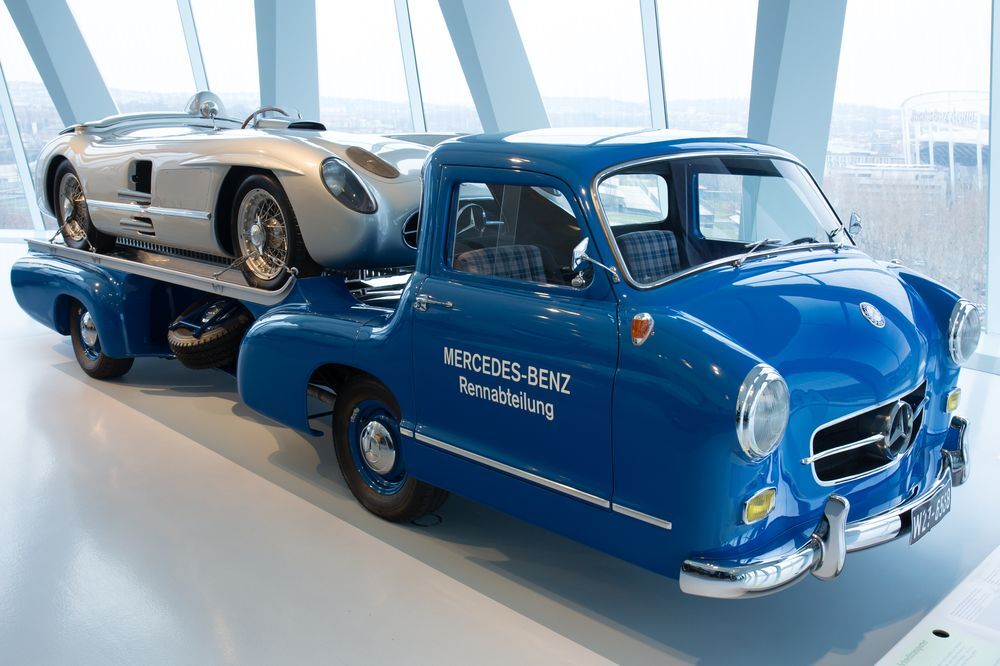 Mercedes-Benz Renntransporter - грузовичок с тяжелой судьбой