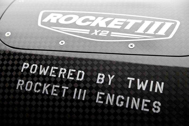 Мотоцикл-ракета - Castrol Rocket Triumph 