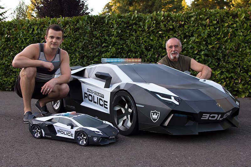 Lamborghini Aventador из бумаги