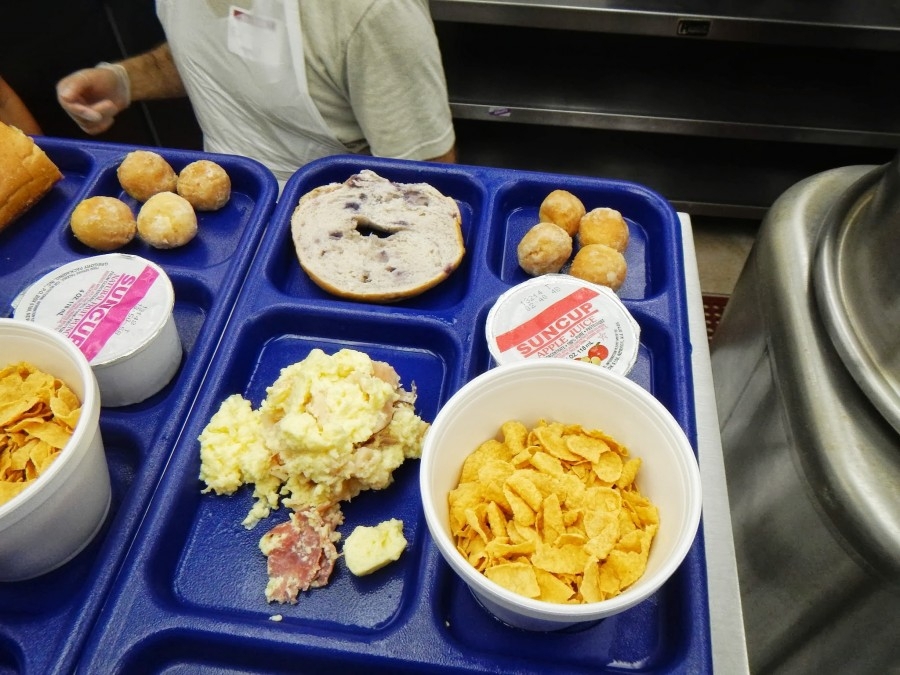 Что дают на завтрак американским бездомным