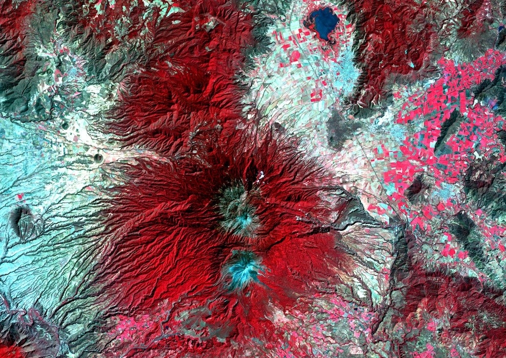 Подборка снимков со спутника Landsat 7