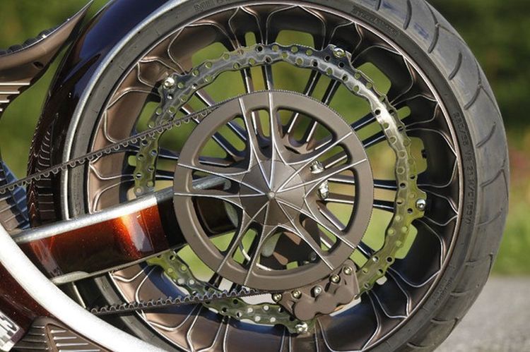 Кастом-байк от немецкого ателье Thunderbike