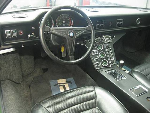 Найдено на eBay. De Tomaso Pantera 1974