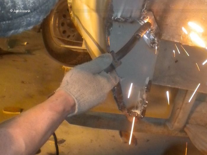 Восстановление старенького Chevy Van