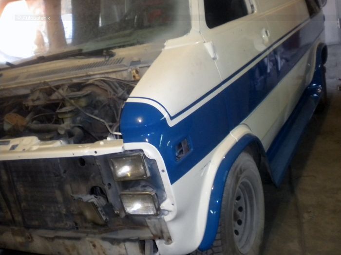 Восстановление старенького Chevy Van