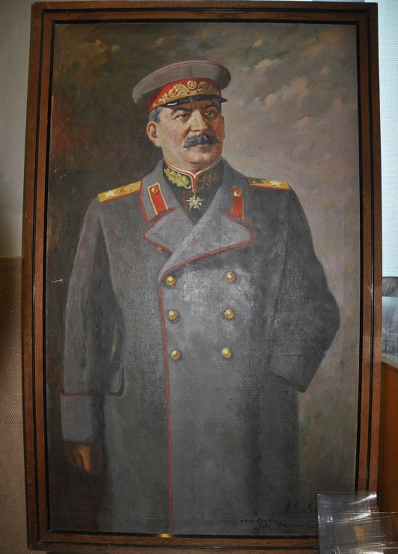 Картина Сталина с сюрпризом
