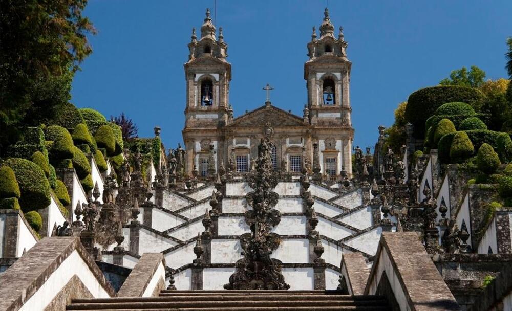 Церковь Бом Жезус-ду-Монте, Брага, Португалия