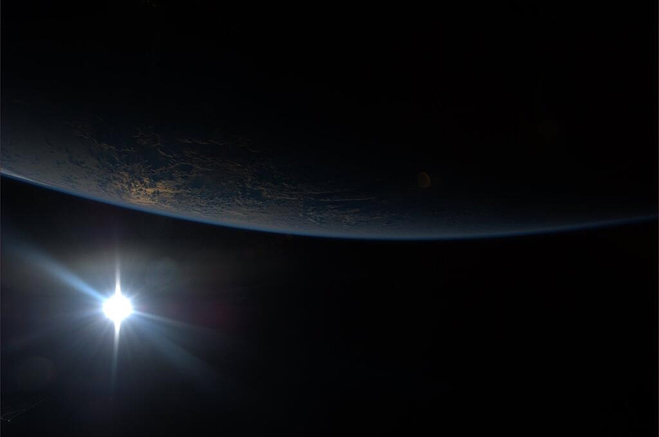Фотографии астронавта Карен Найберг с МКС
