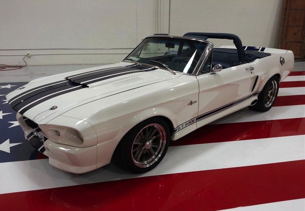 Самые дорогие авто на аукционе Barrett Jackson в Лас Вегасе